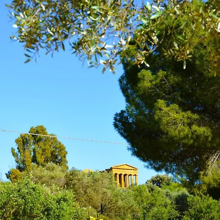Il Giardino Del Tempio Agrigento